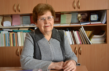 Швецова (Швецова-Водка) Галина Миколаївна